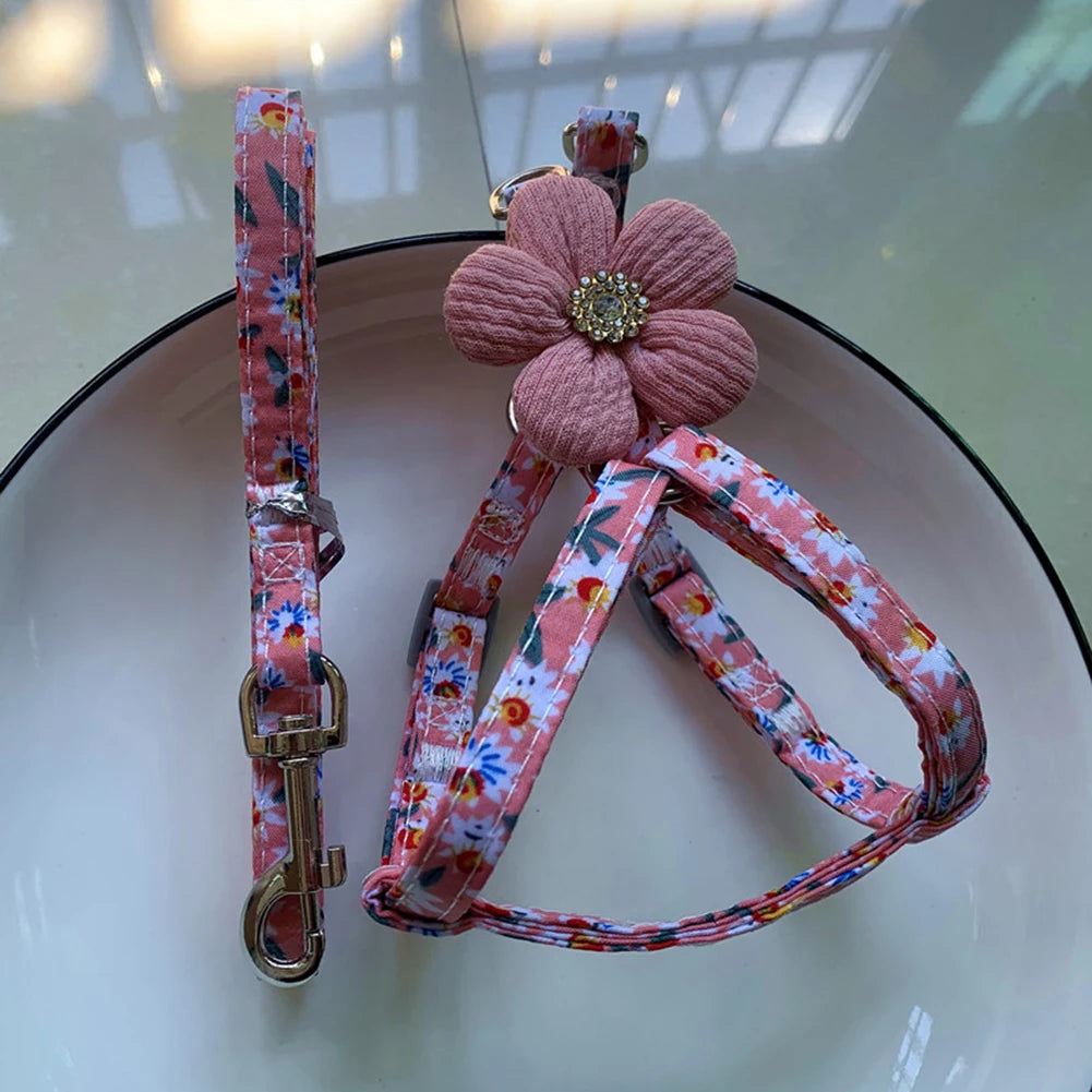 daisy-printed fashion plaid dog harness leash adjustable nylon pet chest back traction rope3