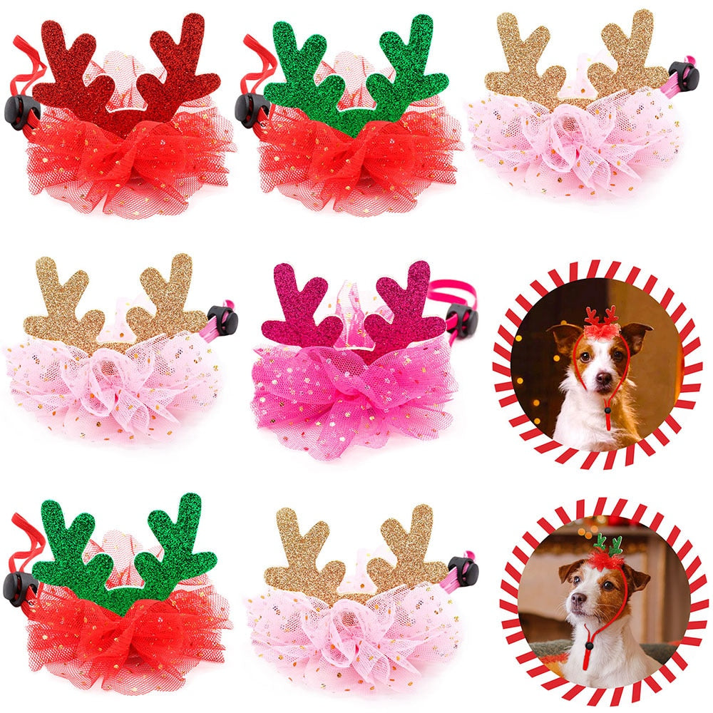  Seven different Christmas-Themed Antlers. 