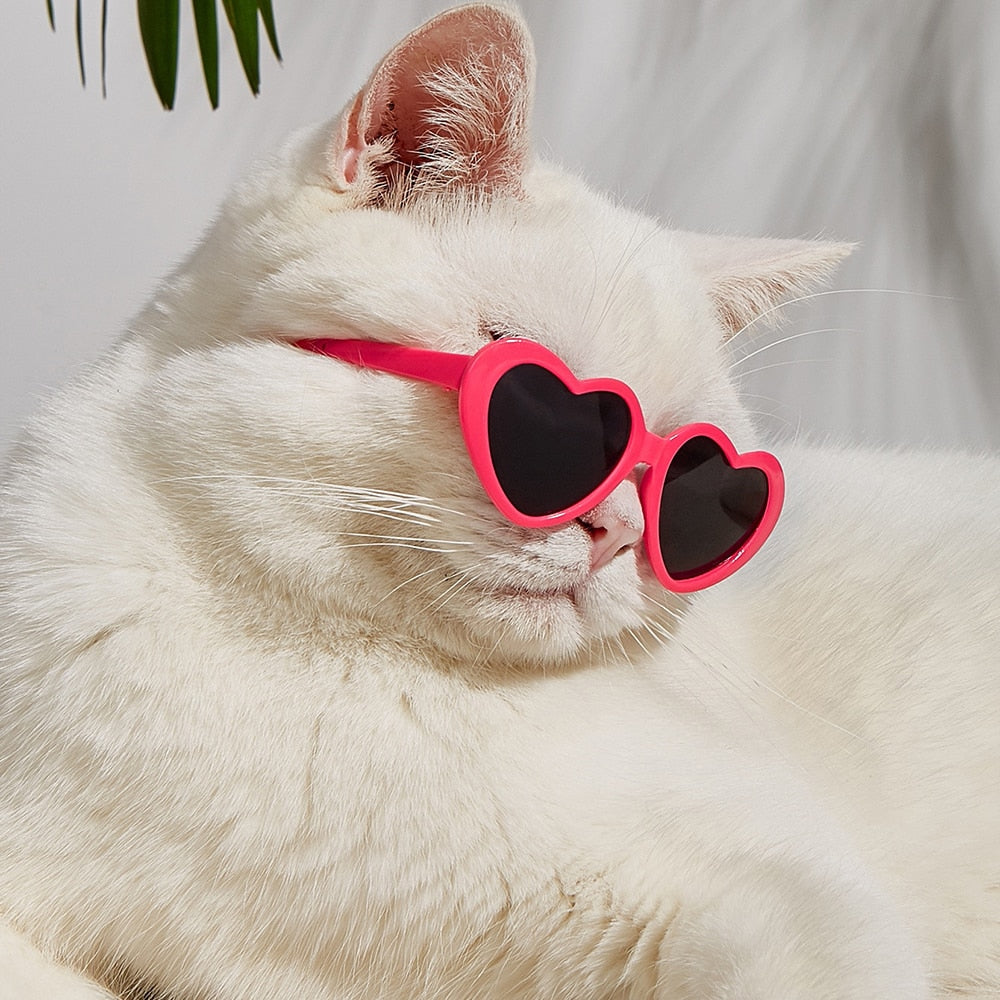 New Fashion Pet Dog Cat Sunglasses Cute Heart Shape